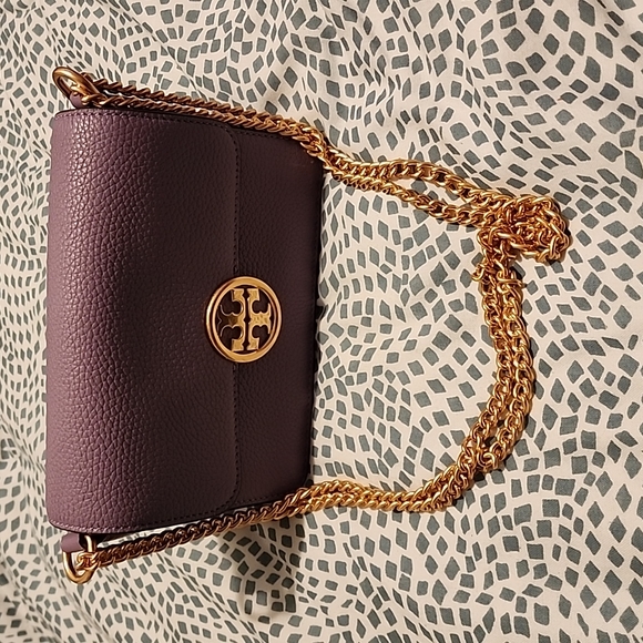 Tory Burch Olivia Pebbled Purple Leather Bag - Picture 3 of 9